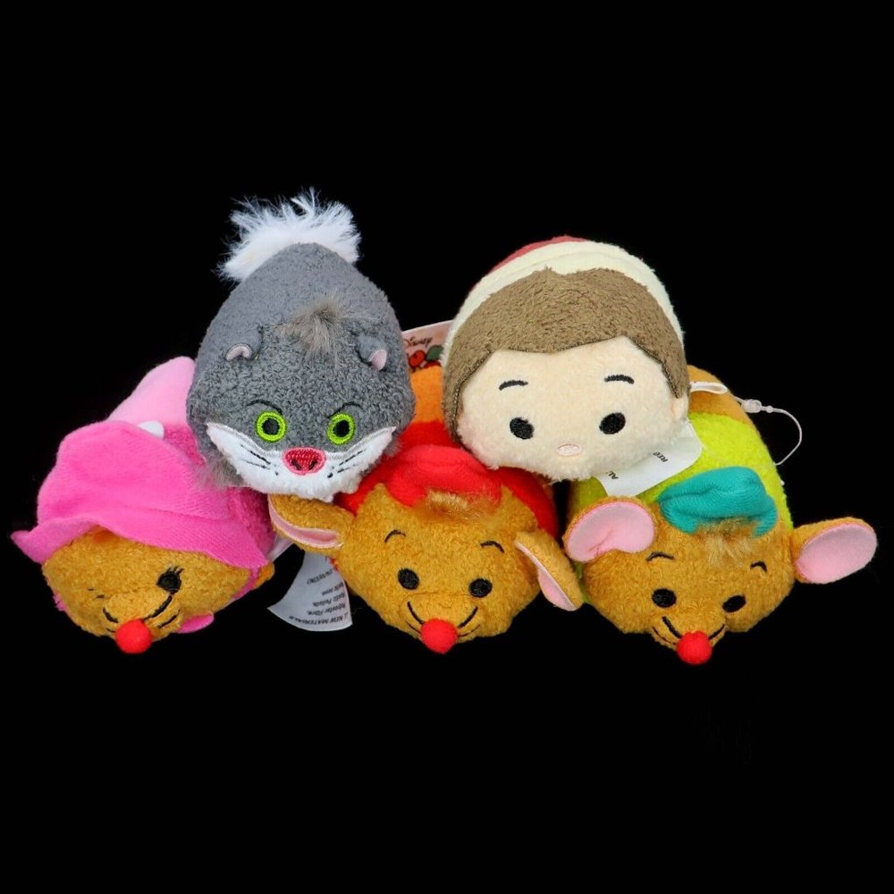 Disney Tsum Tsum Cinderella Lot Mini Plush 3.5” Perla Jaq Gus Mice, Lucifer Cat - Picture 1 of 2